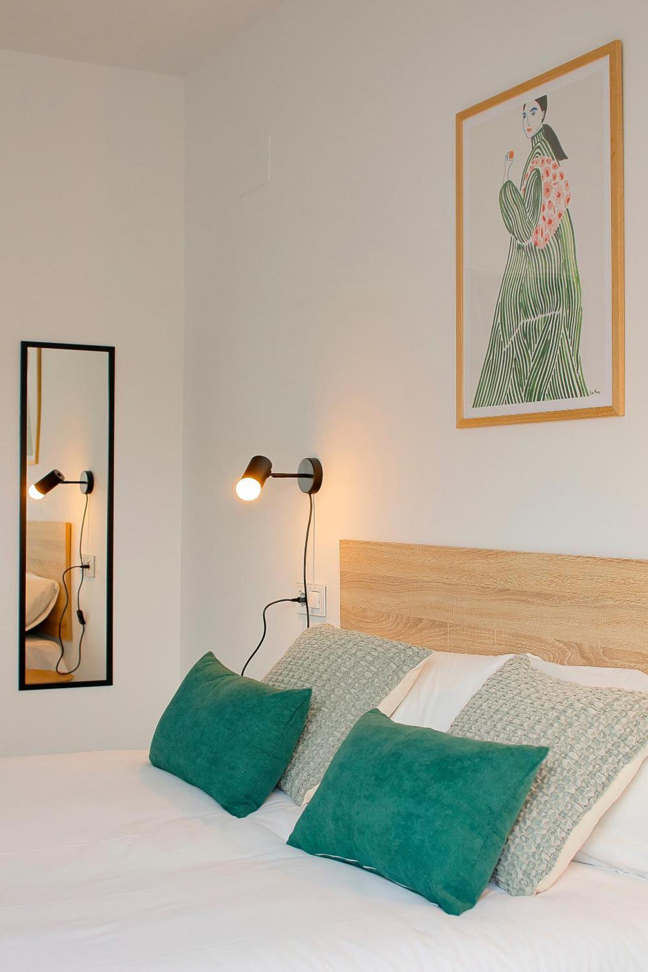 Apartamentos Sobrecantu Oviedo Ngoại thất bức ảnh